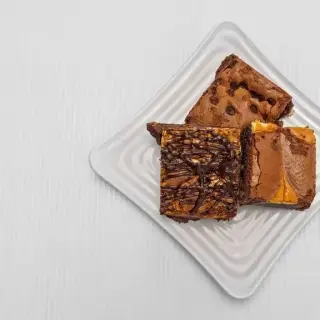 Blonde Brownie 1 Piece Blonde Brownie 1 Piece
