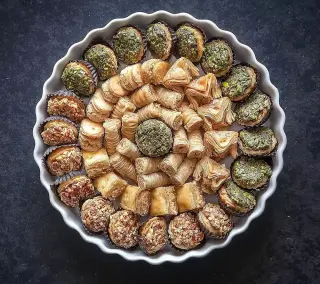Boston Kebab Turkish Baklava Platter