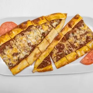 Boston Kebab Kiymali (Ground Beef) Pide